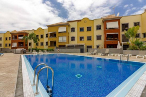 Modern Apartment in Adeje, 65 sqm, Year-Round Pool